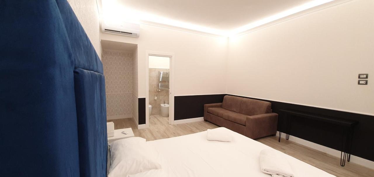 Rome Aparts Luaran gambar